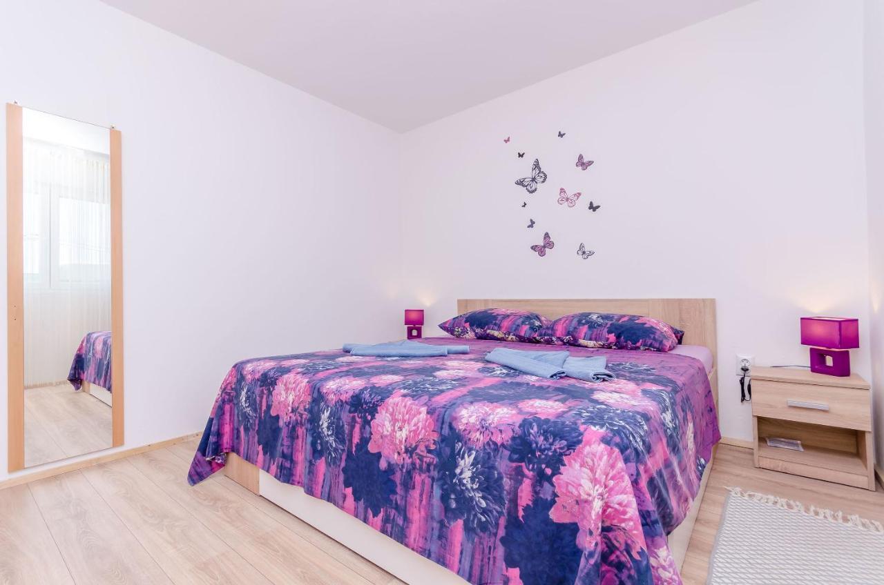 Apartment Snjezana マリナ エクステリア 写真