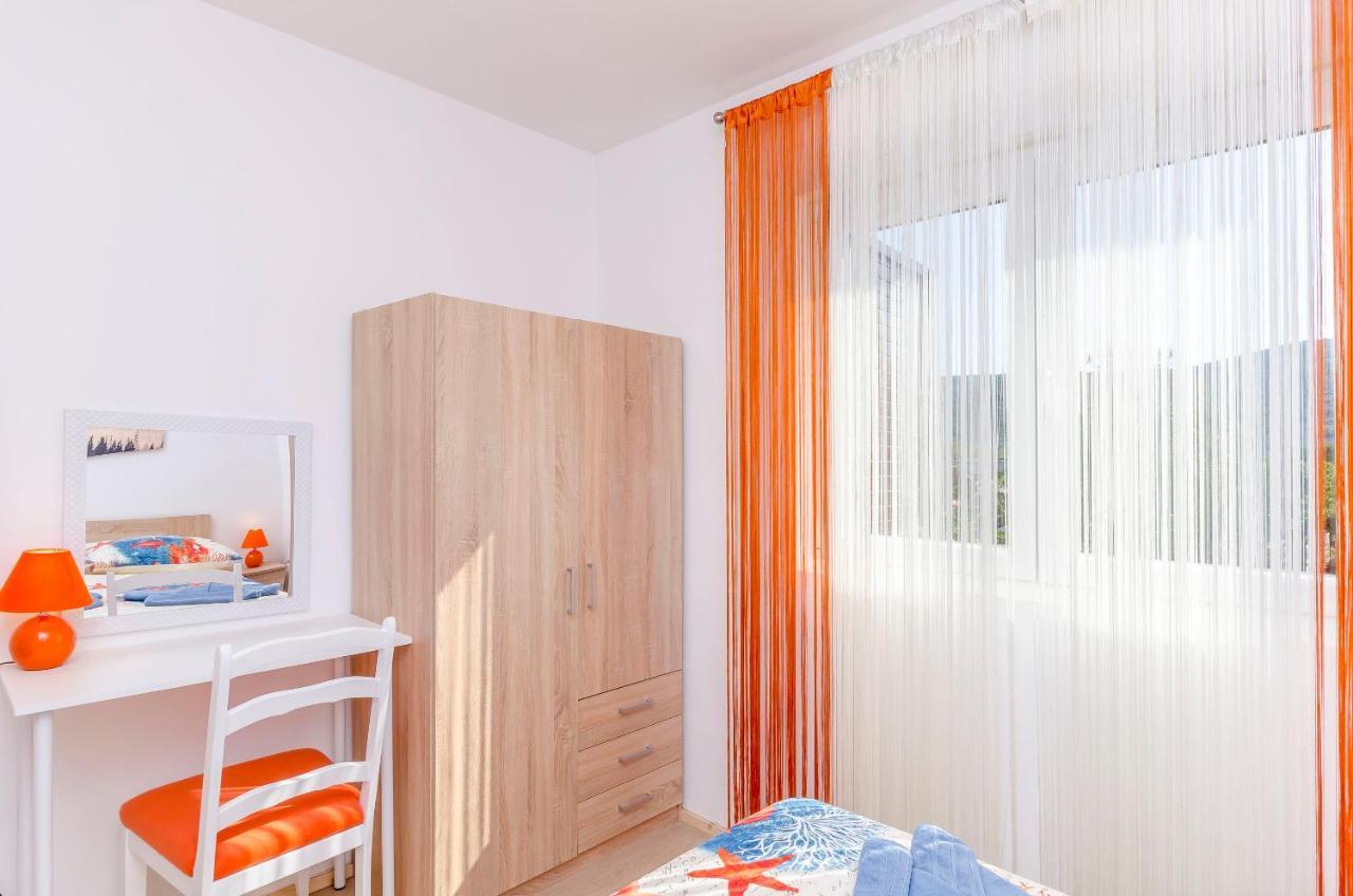 Apartment Snjezana マリナ エクステリア 写真