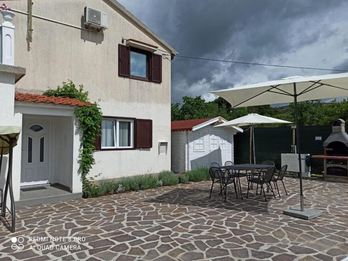 Apartment Snjezana マリナ エクステリア 写真